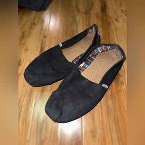 Black Tom Shoes